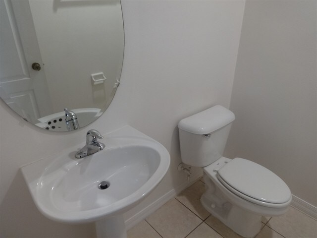 Building Photo - 136 Sura Blvd