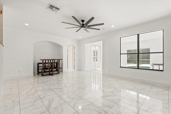 Building Photo - 871 Blairmont Ln