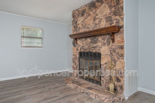 Building Photo - 3504 Horne Hollow Rd