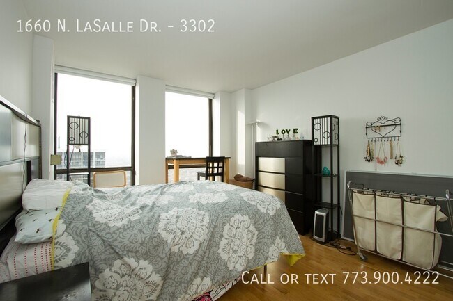 Building Photo - 1660 N La Salle Dr