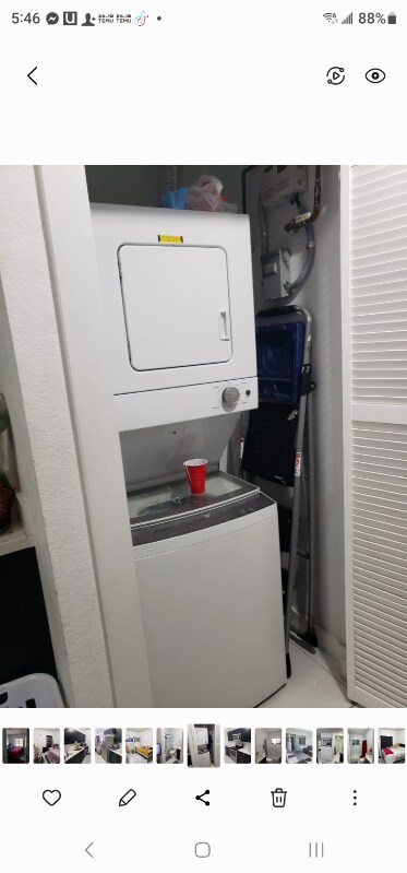 Building Photo - 1998 NW 47th St