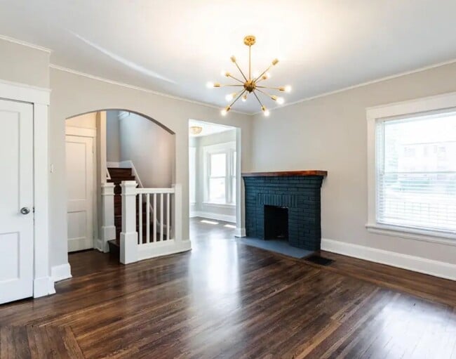 Building Photo - 2556 Williams Ave