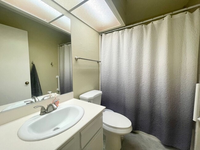 Building Photo - COMING SOON! 3 Bedroom 2 Bathroom Palm Springs Condo in Ramon Estados Gated Community