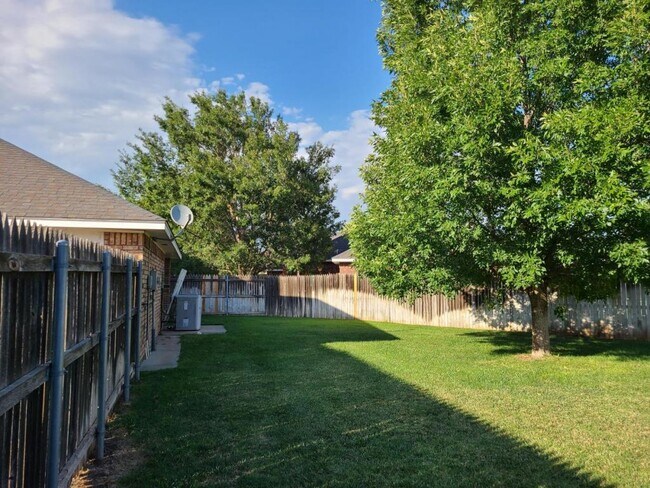 Building Photo - #4 Mulligan Circle