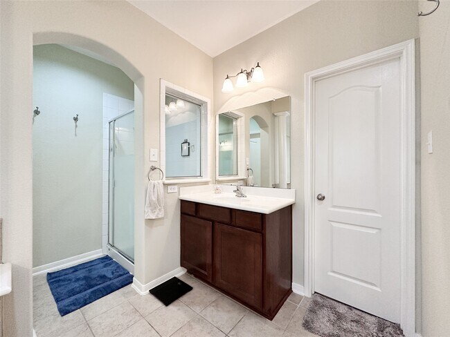 Building Photo - 6118 Coastal Grove Ln