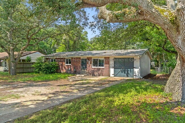 Building Photo - 66 Eglin St
