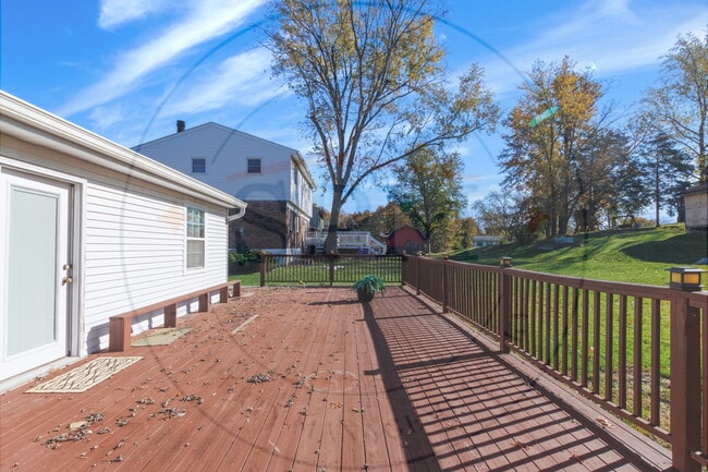 Building Photo - 9204 Woodreed Ct