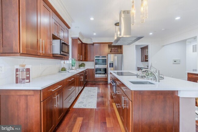Building Photo - 9715 Singleton Dr