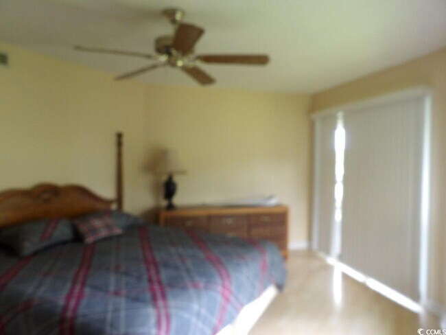 Building Photo - 4286 Pinehurst Cir