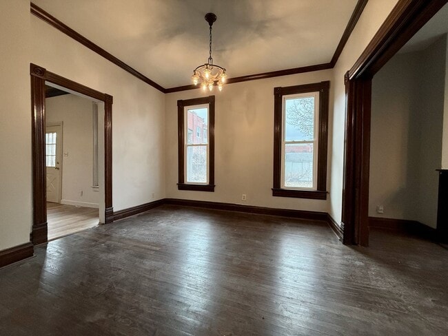 Building Photo - Very Spacious 2 Bed 2.5 Bath Home!