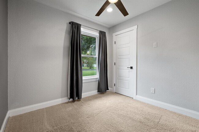Building Photo - 5143 Ganymede Dr