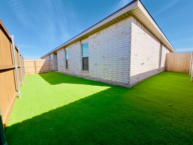 Building Photo - 2001 Bryan Ave