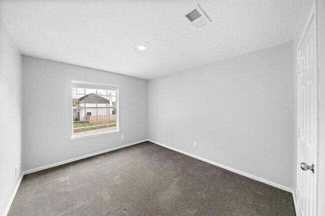 Building Photo - 17527 W Copper Lakes Dr