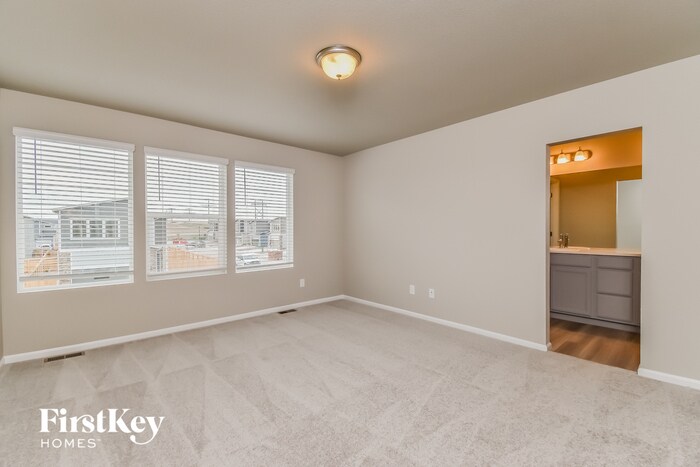 Building Photo - 11179 Murrelet Dr