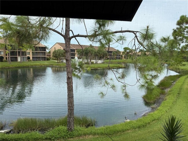Building Photo - 5770 Ashton Lake Dr