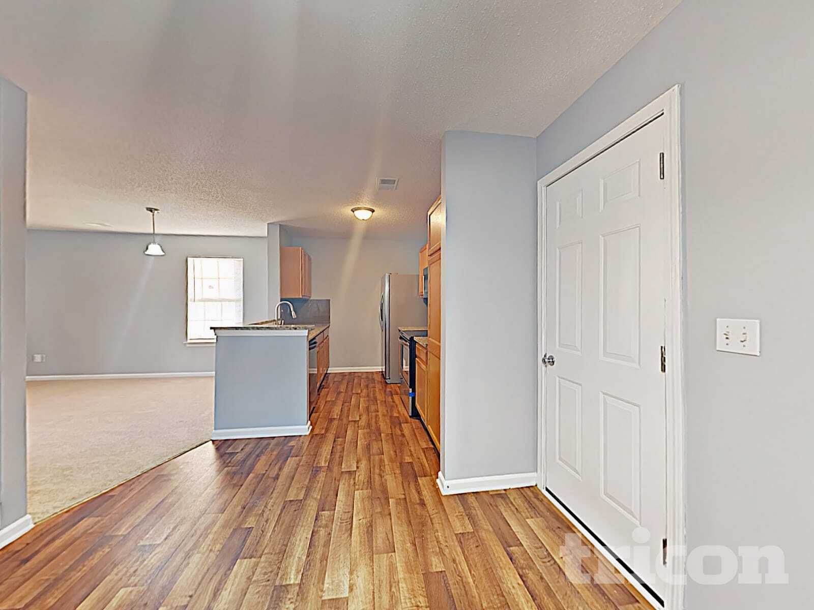 Building Photo - 208 E Waverly Pl Ct