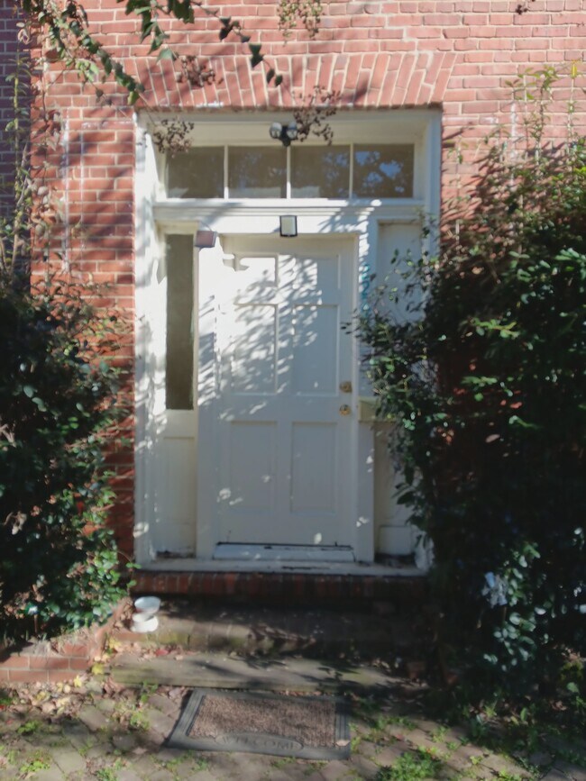 Primary Photo - 222 2nd St