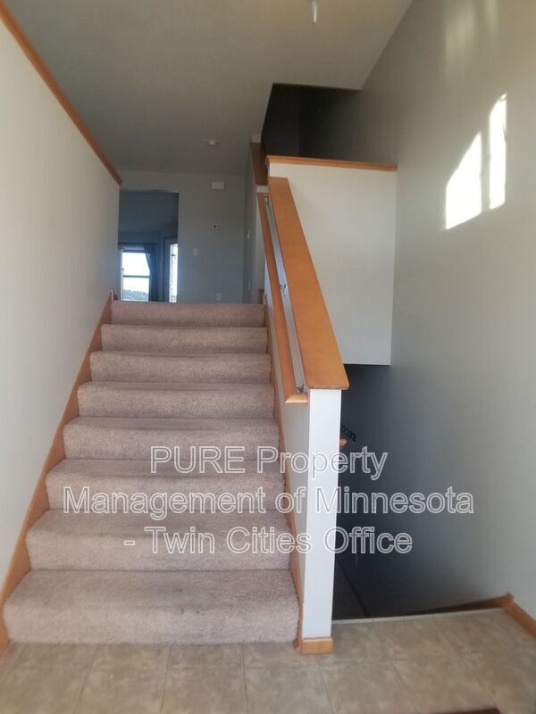 Building Photo - 5092 French Dr N