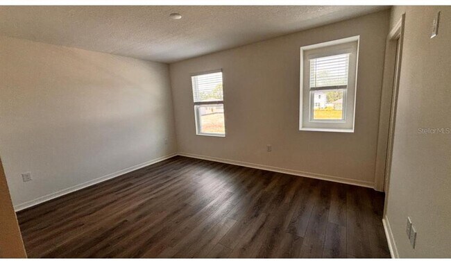 Building Photo - 3329 Rolling Plns Cir