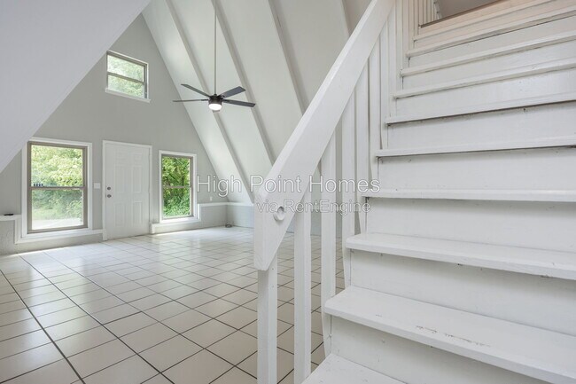Building Photo - 1696 Johnson Rd