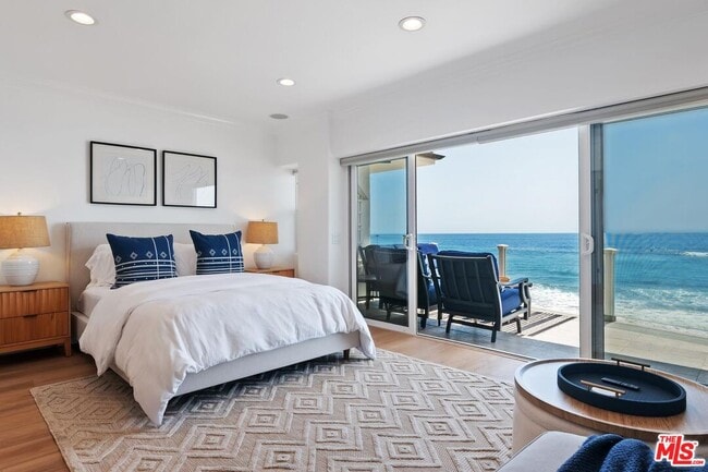 Building Photo - 11874 S Beach Club Way