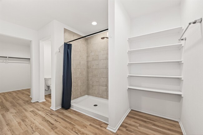 Building Photo - 21522 Violet Rdg Rd