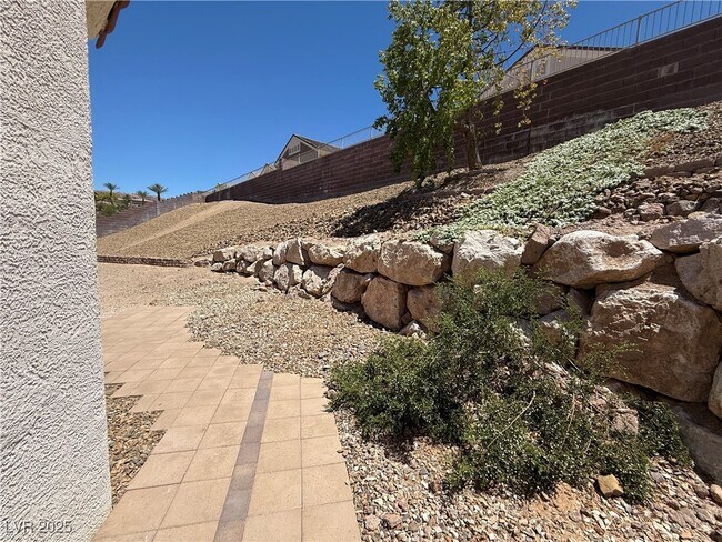 Building Photo - 1066 Otto Ridge Ct