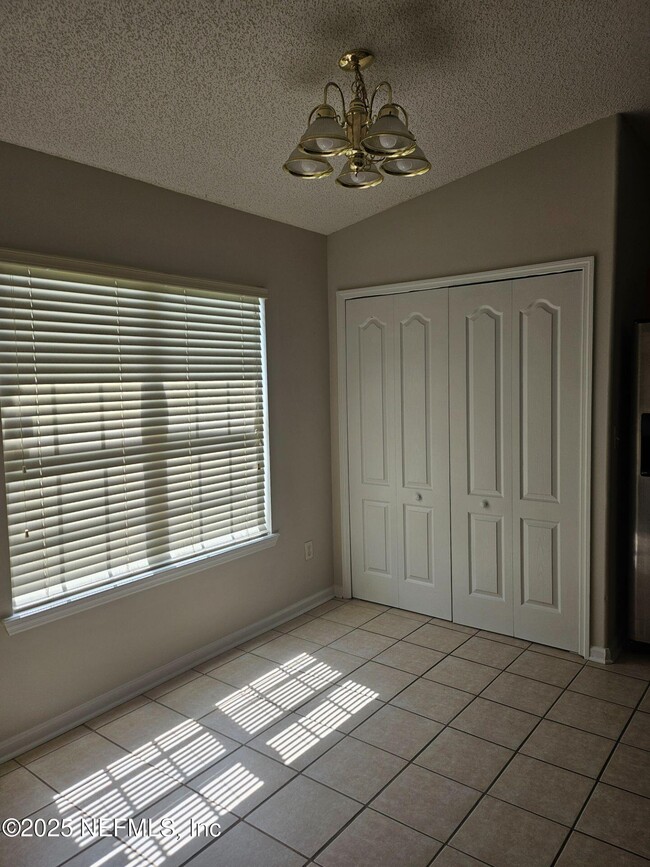 Building Photo - 9827 Nelson Forks Dr