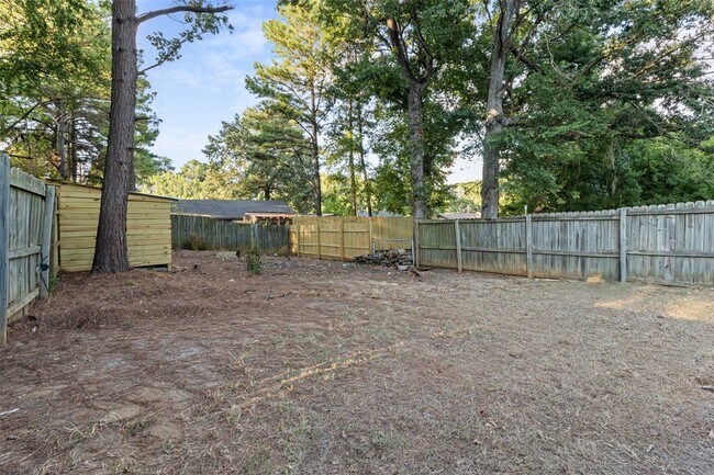 Building Photo - 309 Blake Dr