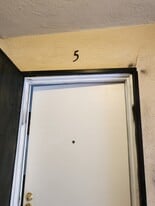 Building Photo - 1414 S Orange Grove Ave