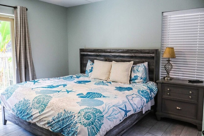 Building Photo - 2401 Gulf Blvd