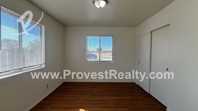 Building Photo - 13261 Mohawk Rd