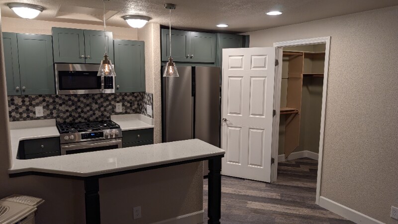 Building Photo - 12630 Thomas Creek Rd