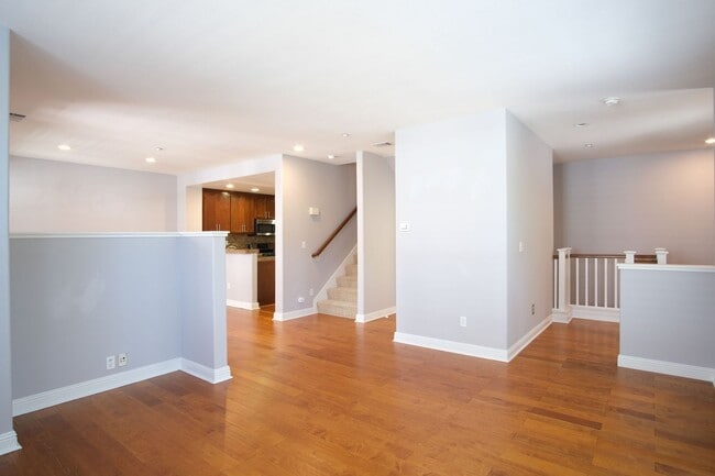 Building Photo - NOW AVAILABLE- NEW PRICE! Spacious 3-Bed, ...