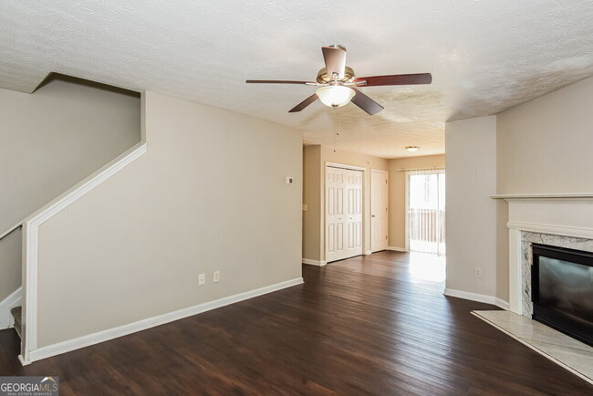 Building Photo - 381 Clearsprings Dr