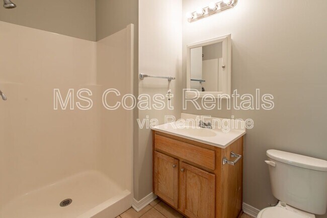 Building Photo - 15815 Adam Rd