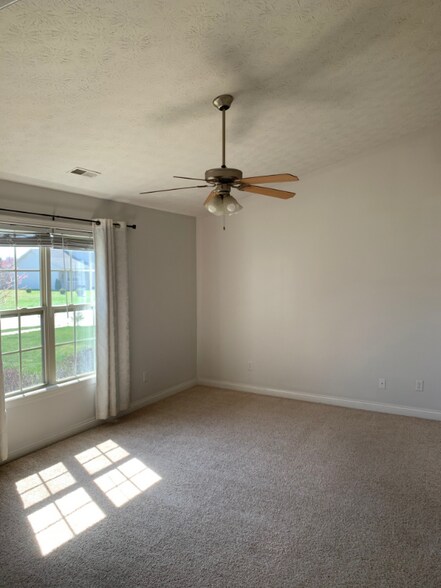 Building Photo - 1410 Crusade Dr