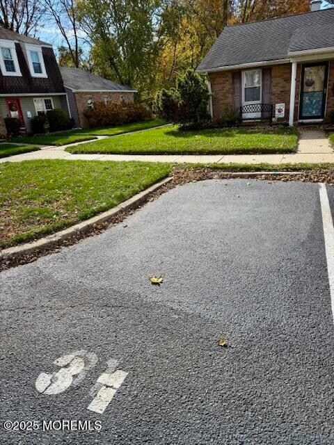 Building Photo - 31 Kingsley Way