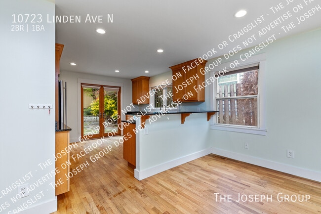 Building Photo - 10723 Linden Ave N