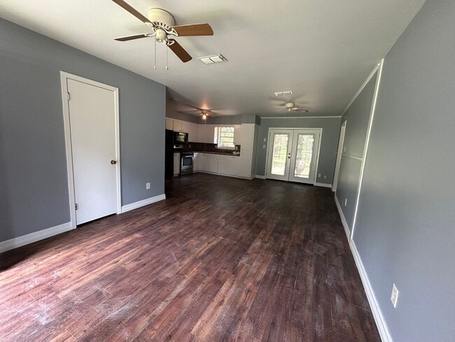 Building Photo - 4221 Encina Dr