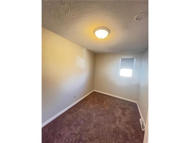 Building Photo - 1811 Judd Ave N