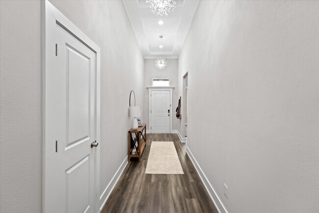 Building Photo - 4520 Garrison Ave