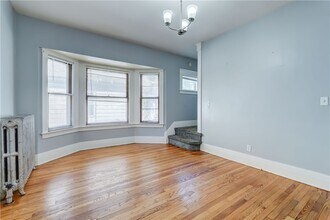 Building Photo - 590 Garson Ave