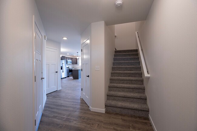 Building Photo - 3408 Green Pastures Ln