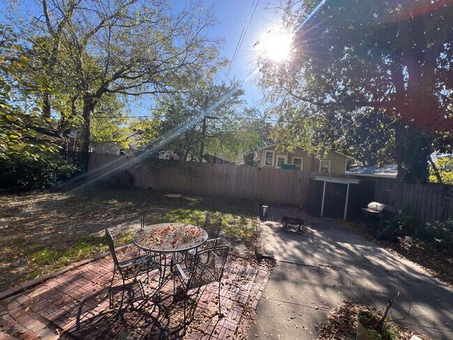 Building Photo - Maryland721