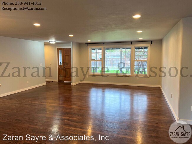 Building Photo - 3 br, 2.5 bath House - 1350 South 250th St...
