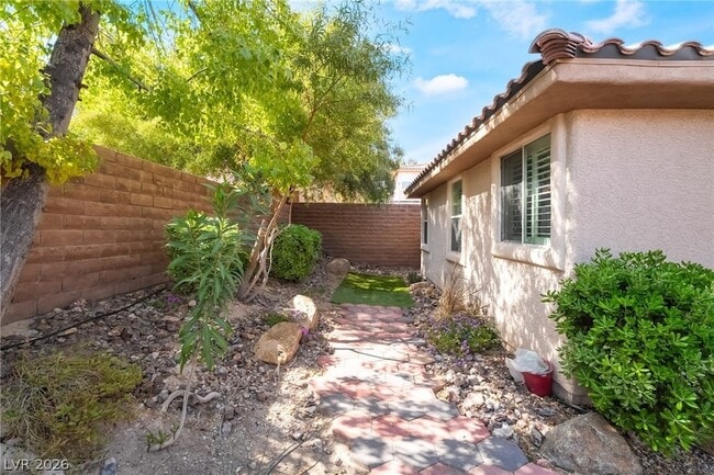 Building Photo - 3817 Honey Ridge Ct