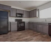 Building Photo - Great 3 Bedroom 2.5 Bath Vineyard Townhouse!