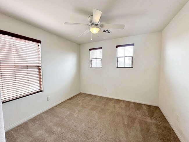 Building Photo - Stylish 3 Bedroom in Providence with Larger Yard on Corner Lot