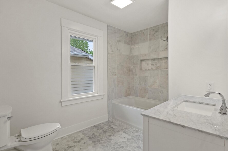 Upstairs full bath - 44 Westchester Ave